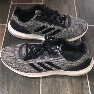 COPY - Adidas cloudform